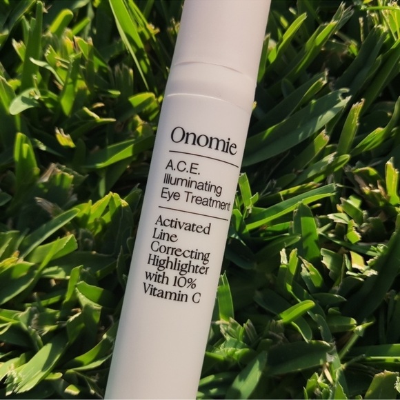 REVOLVE Onomie A.C.E Illuminating Eye Treatment Shade 1 Lovelace - Picture 3 of 5